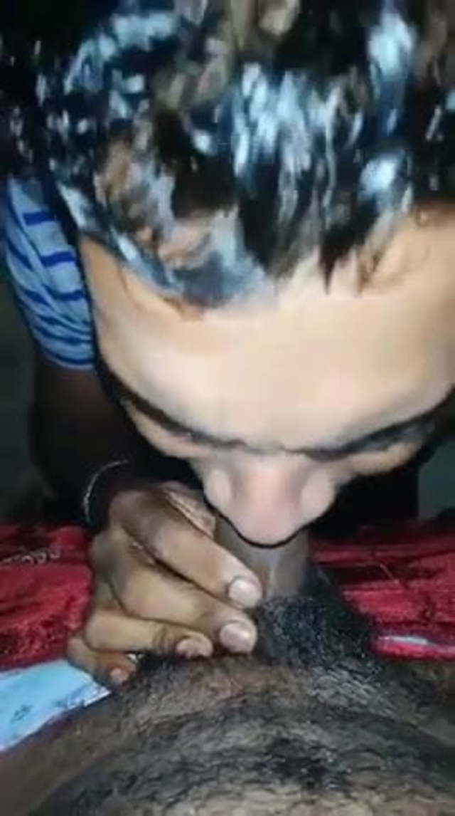 Sri Lankan Boy Blowing - DesiGayz The Ultimate Indian Gay Porn Site. 