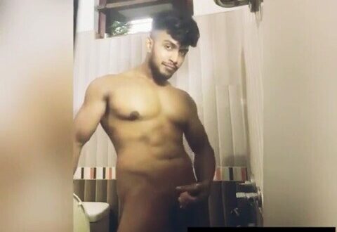 Pata Koiya - DesiGayz The Ultimate Indian Gay Porn Site. 
